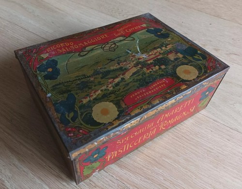 Antica scatola latta - latta, amaretti