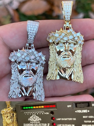 Collana con ciondolo pezzo