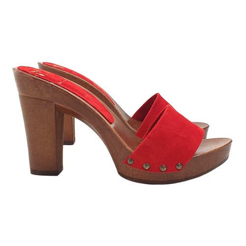 Zoccoli con fascia rossa - con,