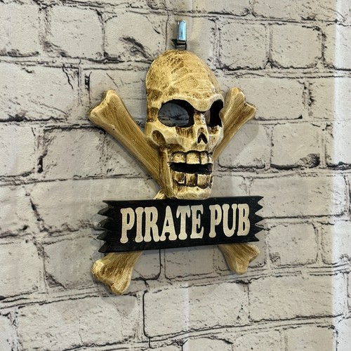 Skull crossbones pirate - &,
