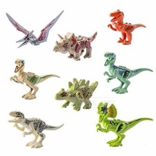 8pz Jurassic World Dinosauro