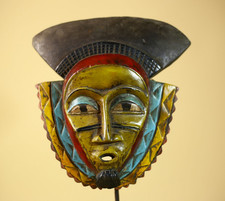 Maschera africana in legno