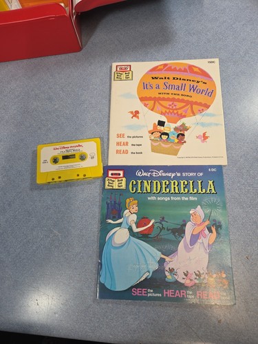 Vtg walt disney its small - vtg.,