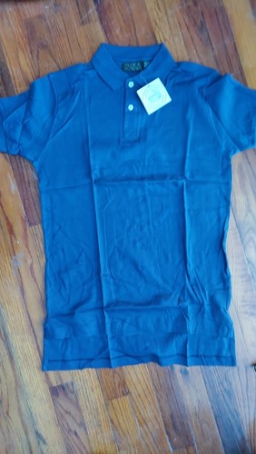 Polo blu nuova con etichetta