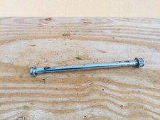 Honda Dominator NX 650 RD02 Perno Forcellone Telaio