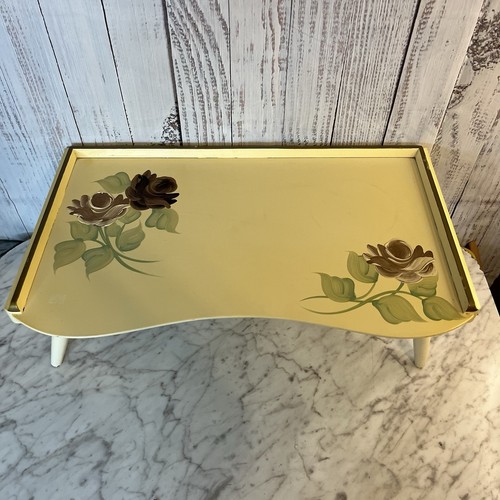 Vassoio vintage legno - in,