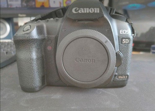 Canon eos mark - eos,