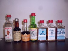 LOTTO 7 BOTTIGLIETTE LIQUORE