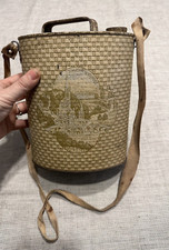 Vecchia borraccia di latta -