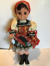 Bambola in plastica