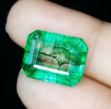 Smeraldo colombiano verde