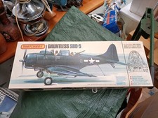 Modellino - Dauntless SBD 5 - Matchbox - Completo