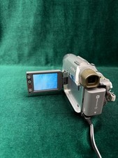 La videocamera Sony DCR-HC17E