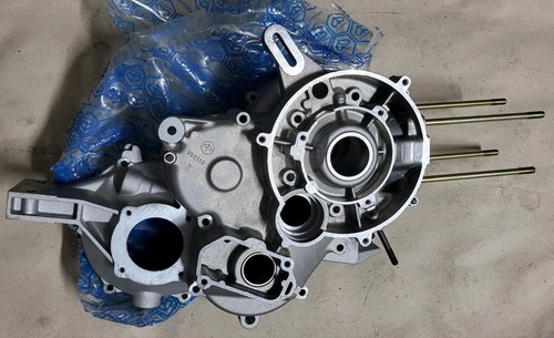 Coppia carter motore originali - coppia,