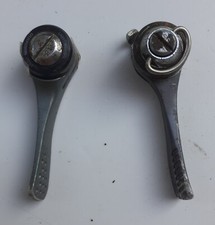 Coppia leve deragliatori  per bici corsa marcate SHIMANO, attacco con bulloncino