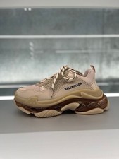 balenciaga triple S