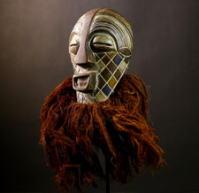 Maschera vintage africana in