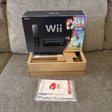 Nintendo Wii Holiday Bundle