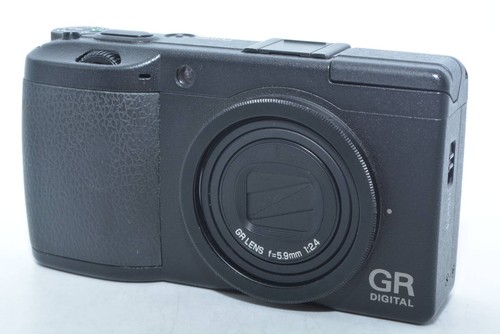 Fotocamera digitale compatta
