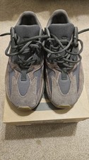 Adidas Yeezy Boost 700 Malva