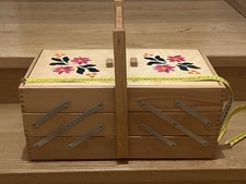  CASSETTA / CONTENITORE OGGETTI DA CUCITO