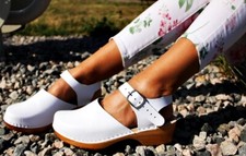 Zoccoli donna tacco basso