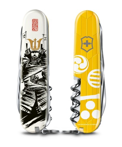 Coltello multiutensile medio