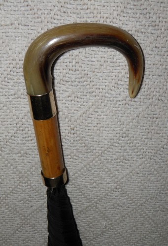 Antico ombrello nero corno - , di