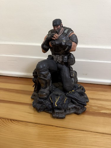 Statua gears war marcus - gears, 3