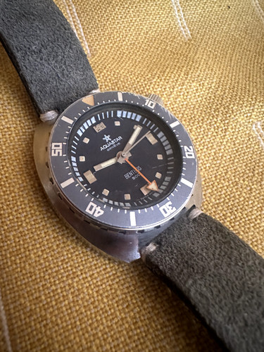Aquastar benthos 500 - 500, diver