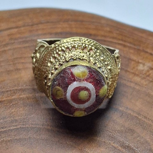 Bellissimo anello antico