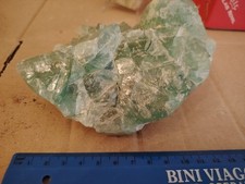 Minerale Di Fluorite Verde 967g