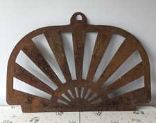 Antico forno in ghisa porta