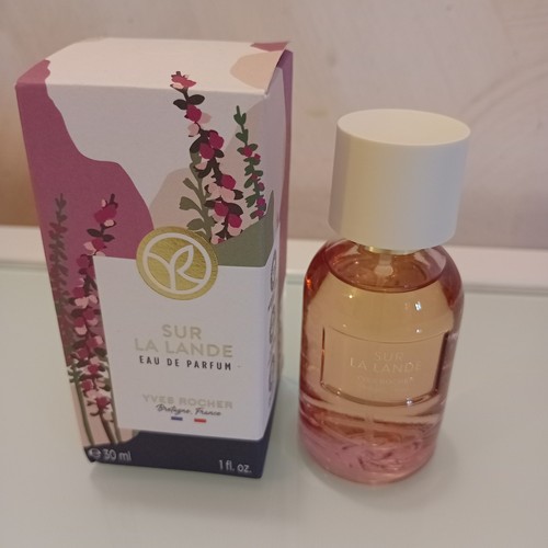 Yves rocher sur - lande, eau