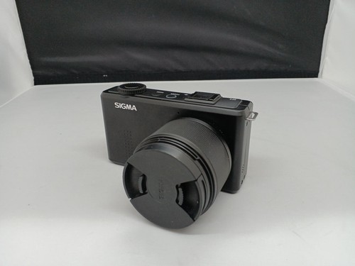 Fotocamera digitale compatta