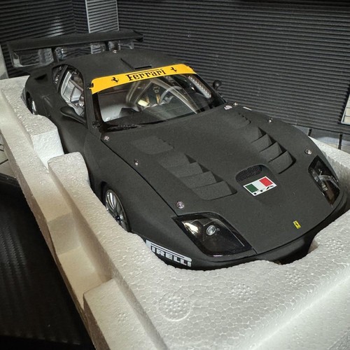 Ferrari 575 gtc - scala, 1/18