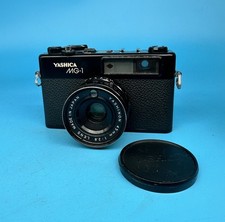 Yashica MG-1 fotocamera a