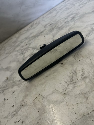 Specchio retrovisore oscurante