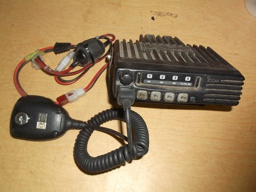 Icom f221s radio 2 - ic-f221s, a