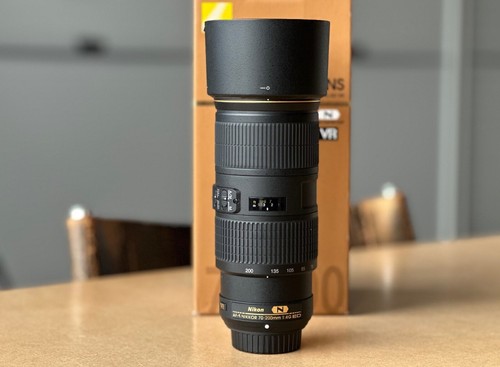 Nikon 200 vr af - f/4g,