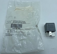 Relè 8D0951253 Porsche 911