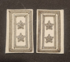 Coppia di travette da spallina