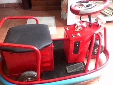 Automobile elettrica da cortile per bambini VINTAGE primi anni 70 RESTAURATA