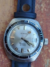 Rare Vintage " LE MONDE " Super Squale Skin Diver Sub 20 ATM