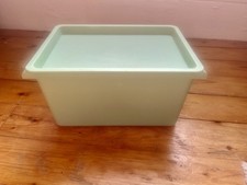 Contenitore in plastica con