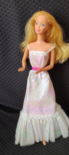 Barbie crystal made taiwan - crystal, in