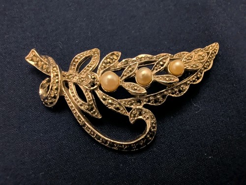 Spilla vintage firmata - , tono