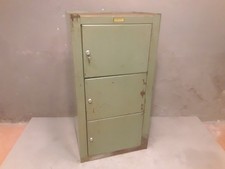 Armadietto Locker Industriale In Metallo Veb Metan Vintage