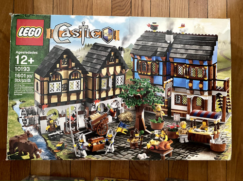 Lego village médiéval - lego,