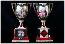 Coppia di vasi ad anfora -